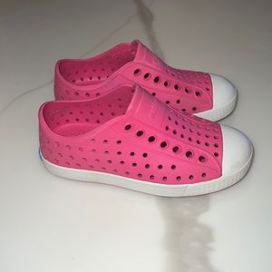 Native Kids Jefferson Slip-on Shoe Hollywood Pink